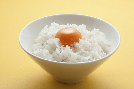 食欲が抑えられる「たまごかけごはん」